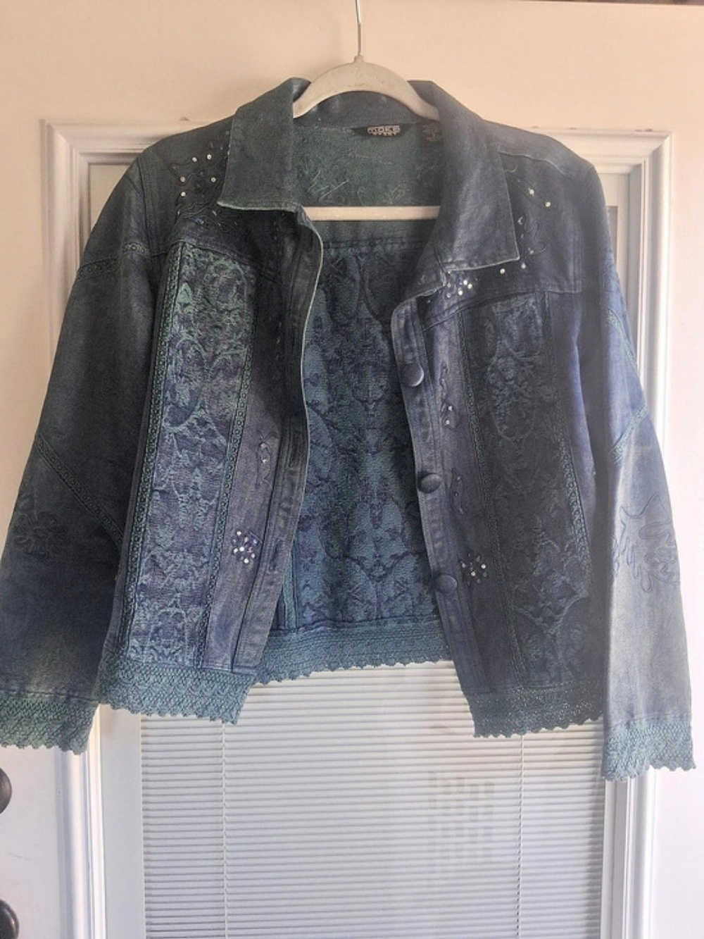 Vintage Moka Sport Embellished Floral Denim Jacket in Blue